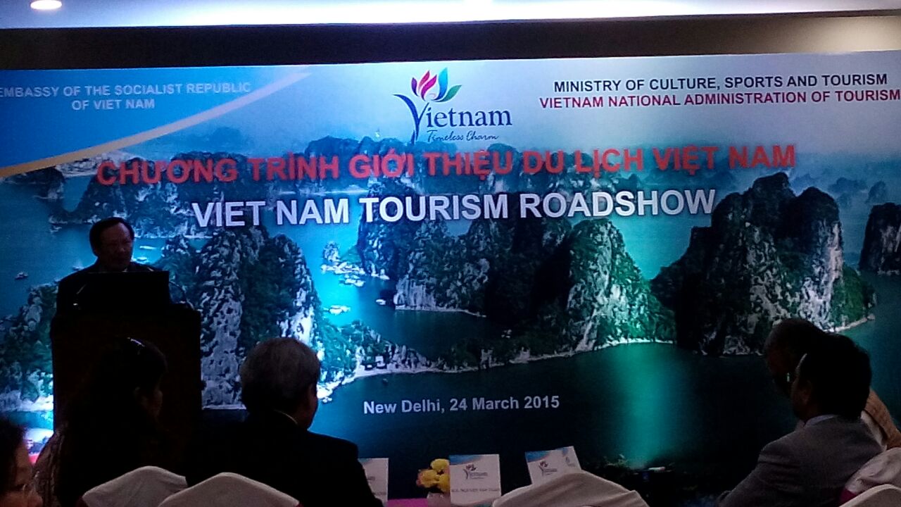 Vietnam Tourism Conducts Road Show at New Delhi