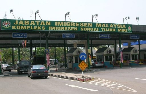 Frequent Commuters Pass at Brunei Border Post