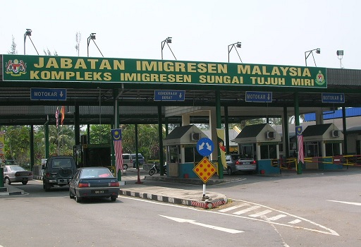 Frequent Commuters Pass at Brunei Border Post